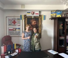 I znowu jedziemy do Ukrainy, nasza niezrównana wolontariuszka i przjaciółka Agnieszka ❤️ kolejny wyjazd , kolejna pomoc , nie jest łatwo bo coraz trudniej o humanitarkę , ale są jeszcze dobrzy ludzie. Dziękujemy naszym dobrodziejom